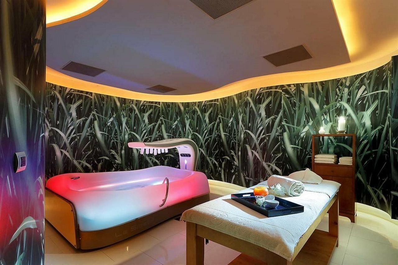 เอ็กเซ เอสเตโปนา ทาลัสโซ แอนด์ สปา - สำหรับผู้ใหญ่เท่านั้น Hotel ภายนอก รูปภาพ